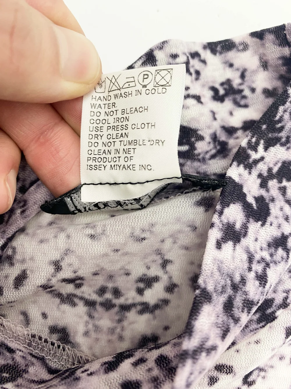 Issey Miyake F/W 2001 cherry blossom print top — JAMES VELORIA